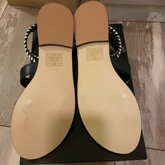 Docksteps sandals ( Brand new) - Picture 2 of 2